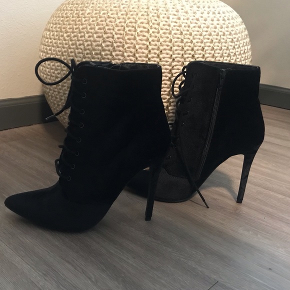 Shoes - Velvet Lace Up Boots
